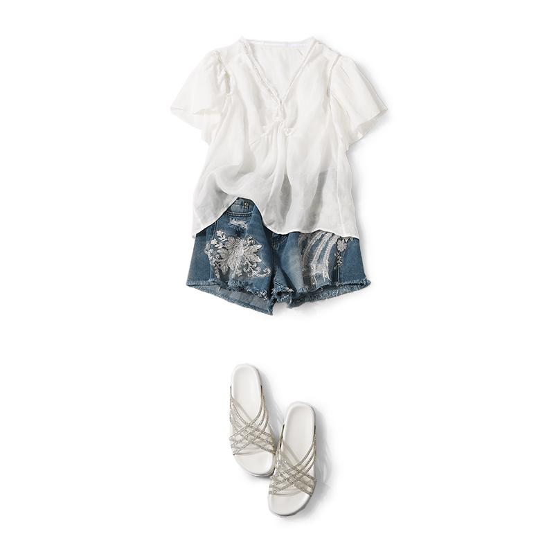 V-Neck Flared Sleeve Pleated Top for Women - Casual Solid Color Blouse with Bright Diamond Accent - Summer Fashion 2023