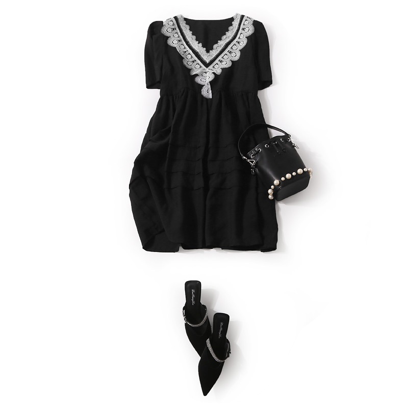 V-neck Lace Trim Pleated Casual Dress - 2024 Summer Women's Fashion, European Style, Elegant and Stylish for Everyday Wear