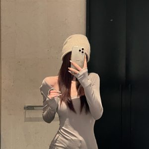V-Neck Slim Fit Tencel Long Sleeve T-Shirt for Women - Cloud Shadow Whisper Base Layer - Spring Fashion Essential