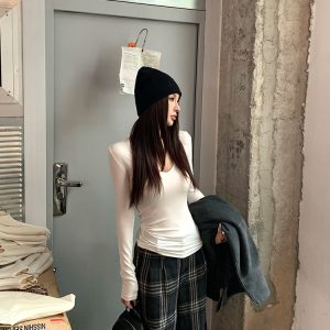 V-Neck Slim Fit Tencel Long Sleeve T-Shirt for Women - Cloud Shadow Whisper Base Layer - Spring Fashion Essential