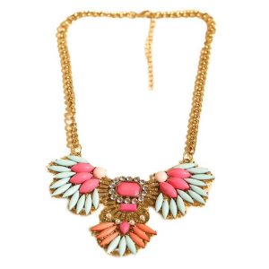Versatile Exaggerated Gemstone Short Necklace for Women, Textured Clavicle Chain, Personalized Fashion Accessories