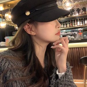 Versatile Octagonal Beret Hat for Women - 2024 Flat-Top Painter Newsboy Cap for Autumn and Winter Fashion