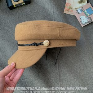 Versatile Octagonal Beret Hat for Women - 2024 Flat-Top Painter Newsboy Cap for Autumn and Winter Fashion