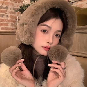 Versatile Plush Faux Fur Scarf with Pom-Pom for Women - Cute Korean Style Winter Accessory, Autumn Fashion, Cozy Fur Collar