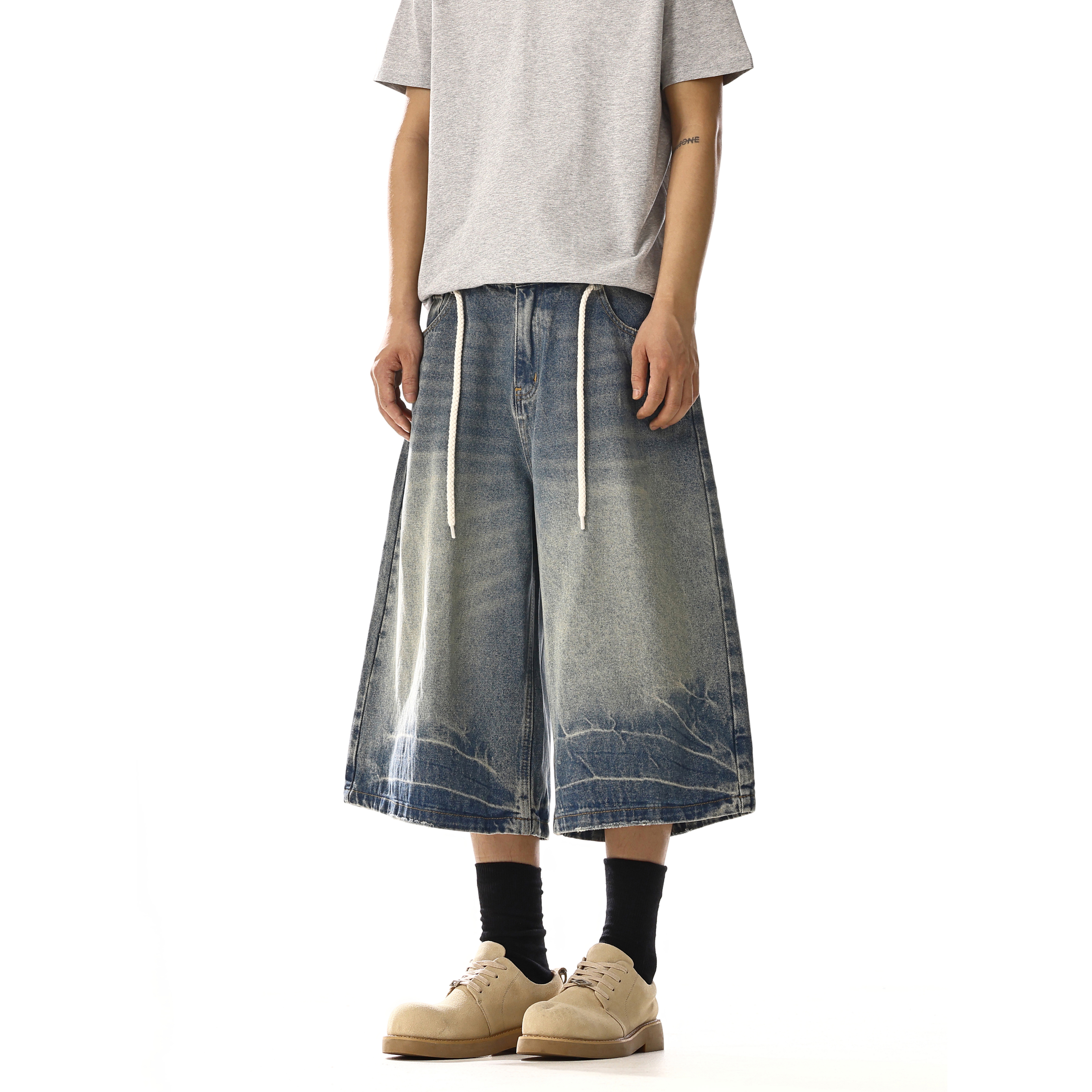 Vintage American-Style Lightning Pattern Denim Shorts for Men & Women, Summer Loose Drawstring Wide-Leg Cropped Pants