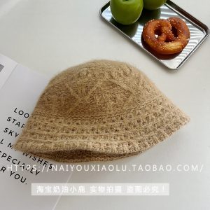 Vintage Artistic Crochet Fisherman Hat for Women - Face-Covering Bucket Hat, Warm Autumn-Winter Accessory, Flattering Design