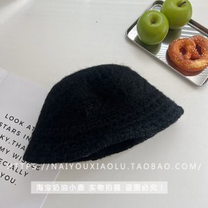 Vintage Artistic Crochet Fisherman Hat for Women - Face-Covering Bucket Hat, Warm Autumn-Winter Accessory, Flattering Design