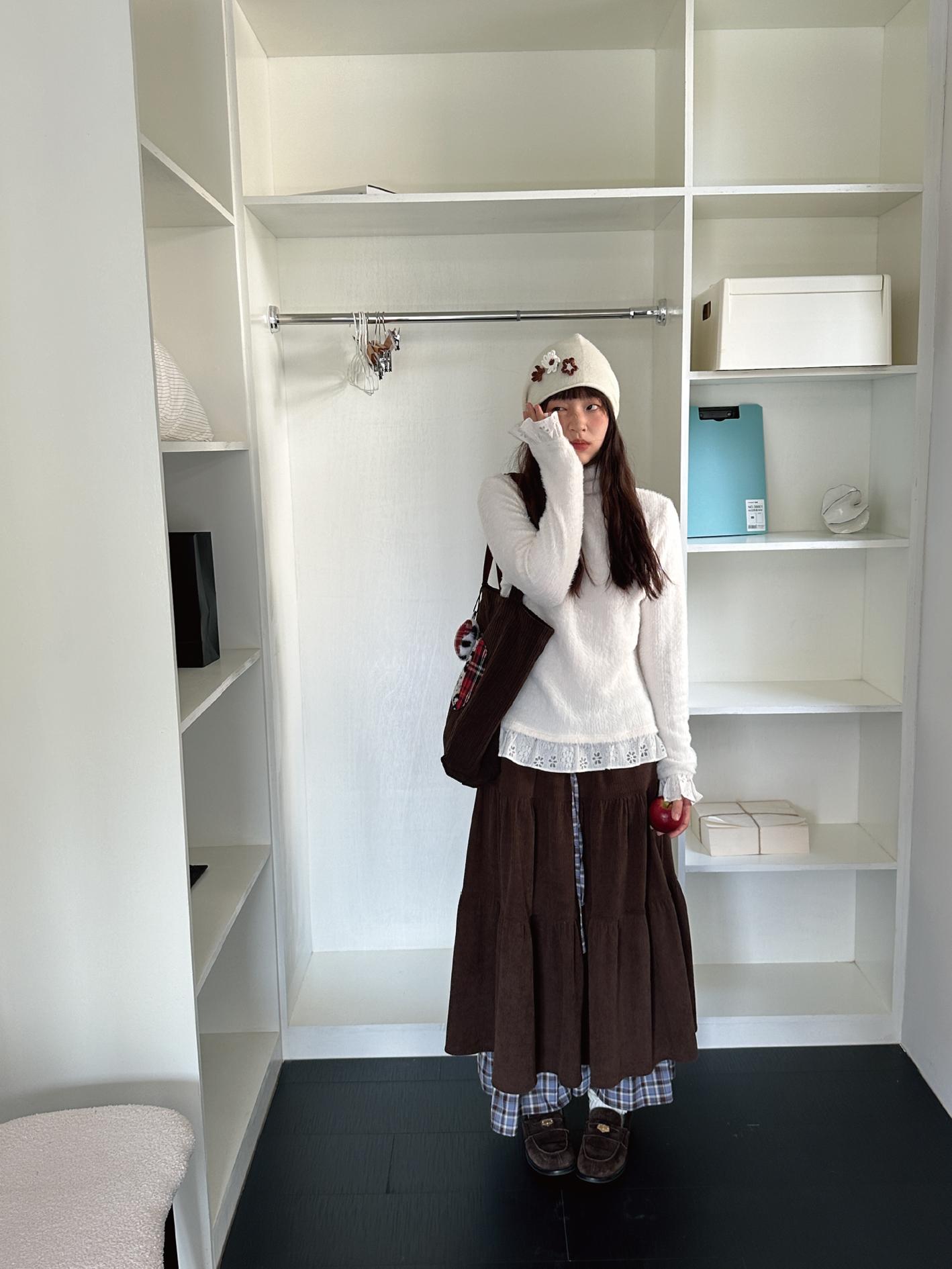 Vintage Autumn Winter Double-Layer Corduroy Midi Skirt - Heavy-Duty Slim-Fit Cake Skirt for Gallery Girl Style