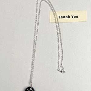 Vintage Black Agate Long Necklace for Women - Lightweight Luxury High-End Wine Bottle Design Sweater Chain, 2024 Trendy Fashion Accessory