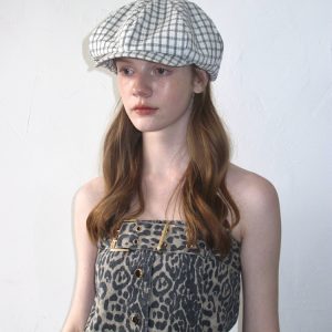 Vintage Black and White Checkered Beret for Women, Casual Newsboy Hat, British Painter Style, Trendy Fashion Accessory
