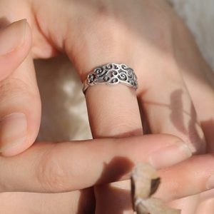 Vintage Chinese Style Cloud Wide Hollow Adjustable Ring in 925 Sterling Silver for Men and Women - Carved Design, Bohemian Fashion Accessory