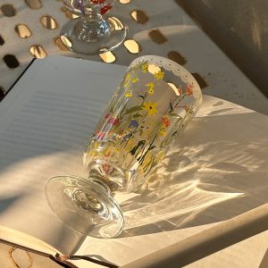 Vintage French Romantic High-Foot Glass Cup - Langman Cup, Creative Niche Design for Juice and Beverages