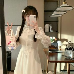 Vintage French-Style Long Dress with Lace, Sweet and Elegant Design for Early Spring – Dreamy, Feminine Fashion for Effortless Style