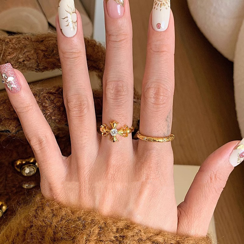 Vintage Gold Cross Iris Flower Ring for Women - High-End Versatile Fashion Ring, 2025 Style