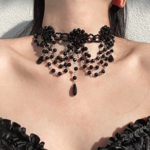 Vintage Gothic Woven Black Bead Choker Necklace with Tassels, Heavy Industry Clavicle Chain for Women, Boho Statement Jewelry