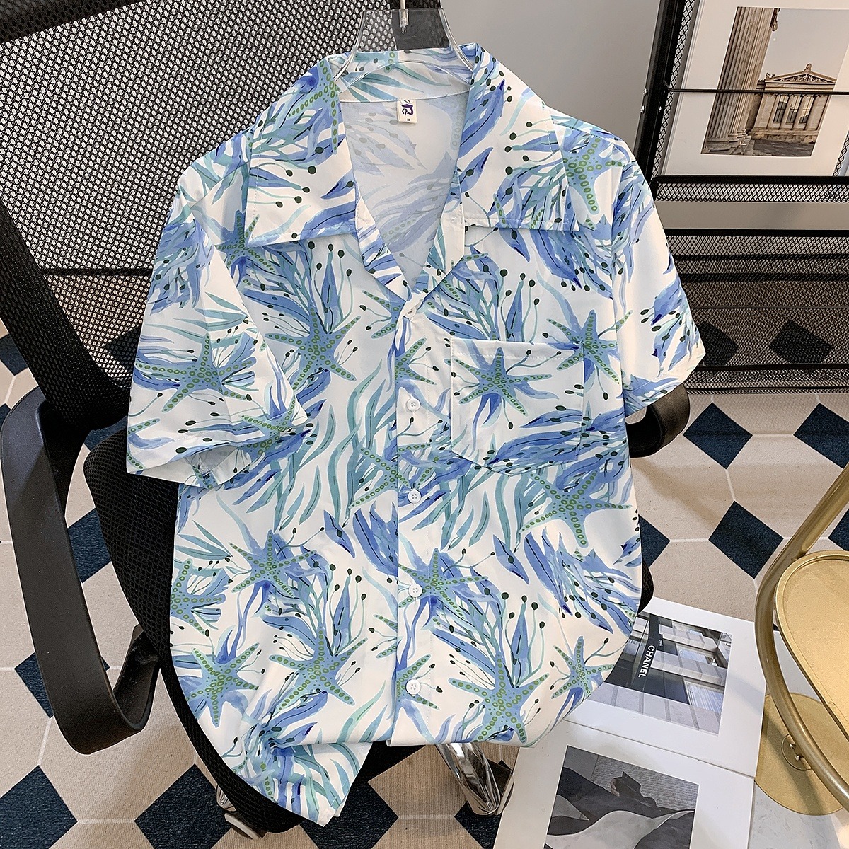 Vintage Hawaiian Print Short-Sleeve Shirt in Hong Kong Style for Men and Women, Thai Hipster Beach Shirt