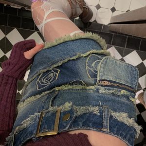 Vintage High-Waisted Denim Mini Skirt for Women, Retro Bodycon Style, Trendy Hot Girl Look for Spring Fashion