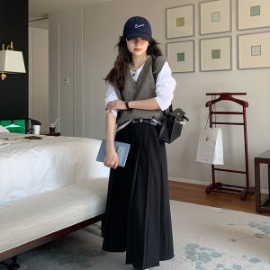 Vintage High-Waisted Pleated Midi Skirt for Women, A-Line Long Skirt, Autumn Winter 2022, Perfect for Pear-Shaped Figures, 90s Style
