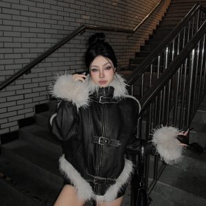 Vintage-Inspired Eco-Friendly Faux Fur Quilted Coat for Women - Heavy-Duty Spicy Girl Fall/Winter 2023 Outerwear