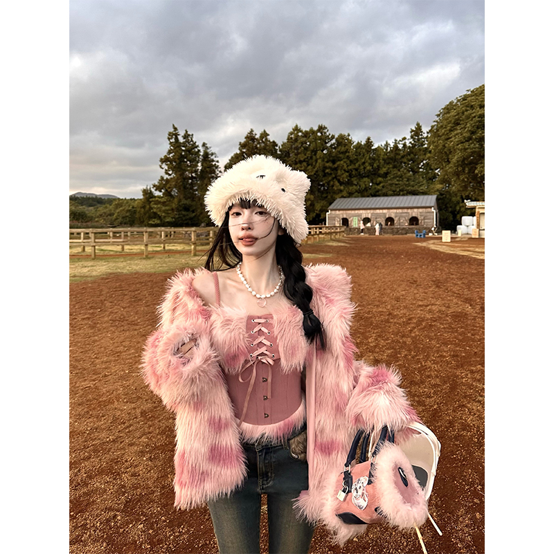 Vintage-Inspired Pink Fur Coat and Waist-Defined Camisole Two-Piece Set for Women - Square Style Y2K Fashion