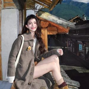 Vintage Lapel Sweater Cardigan for Women - Spring Autumn Fashion, Loose Slimming Mid-Length Coat, 90s Style, Chic Layering Piece