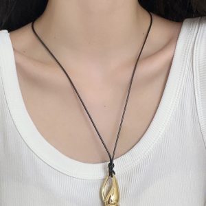Vintage Metal Conch Shell Pendant Long Necklace for Women with Tied Leather Cord - Boho Chic Sweater Chain, 2024 Fashion Trend