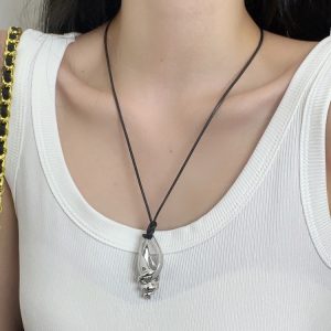 Vintage Metal Conch Shell Pendant Long Necklace for Women with Tied Leather Cord - Boho Chic Sweater Chain, 2024 Fashion Trend