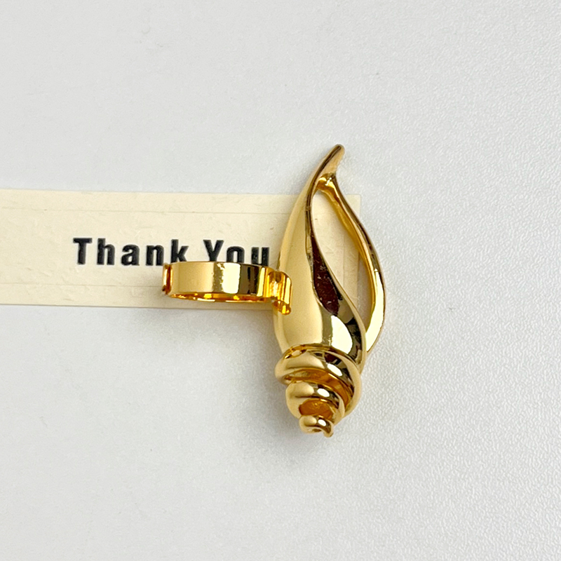 Vintage Metal Conch Shell Pendant Long Necklace for Women with Tied Leather Cord - Boho Chic Sweater Chain, 2024 Fashion Trend