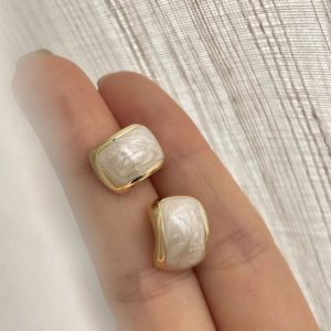 Vintage Minimalist S925 Pure Silver Enamel Earrings for Women - Court Style Ear Clips, Perfect for Y2K and Modern Fashion