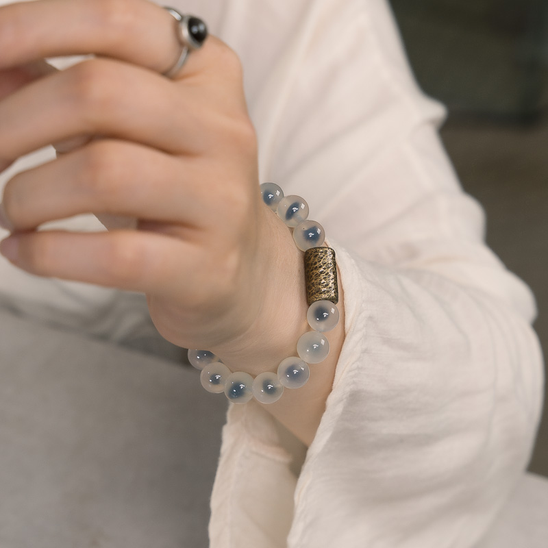 Vintage Minimalist Sugar Heart Agate Circle Bracelet - Artistic Unisex Design, Versatile Fashion Accessory for Men and Women