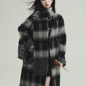 Vintage Plaid Double-Sided Long Coat with Scarf - Heavy-Duty 70% Wool, Perfect for Spring and Summer Fashion