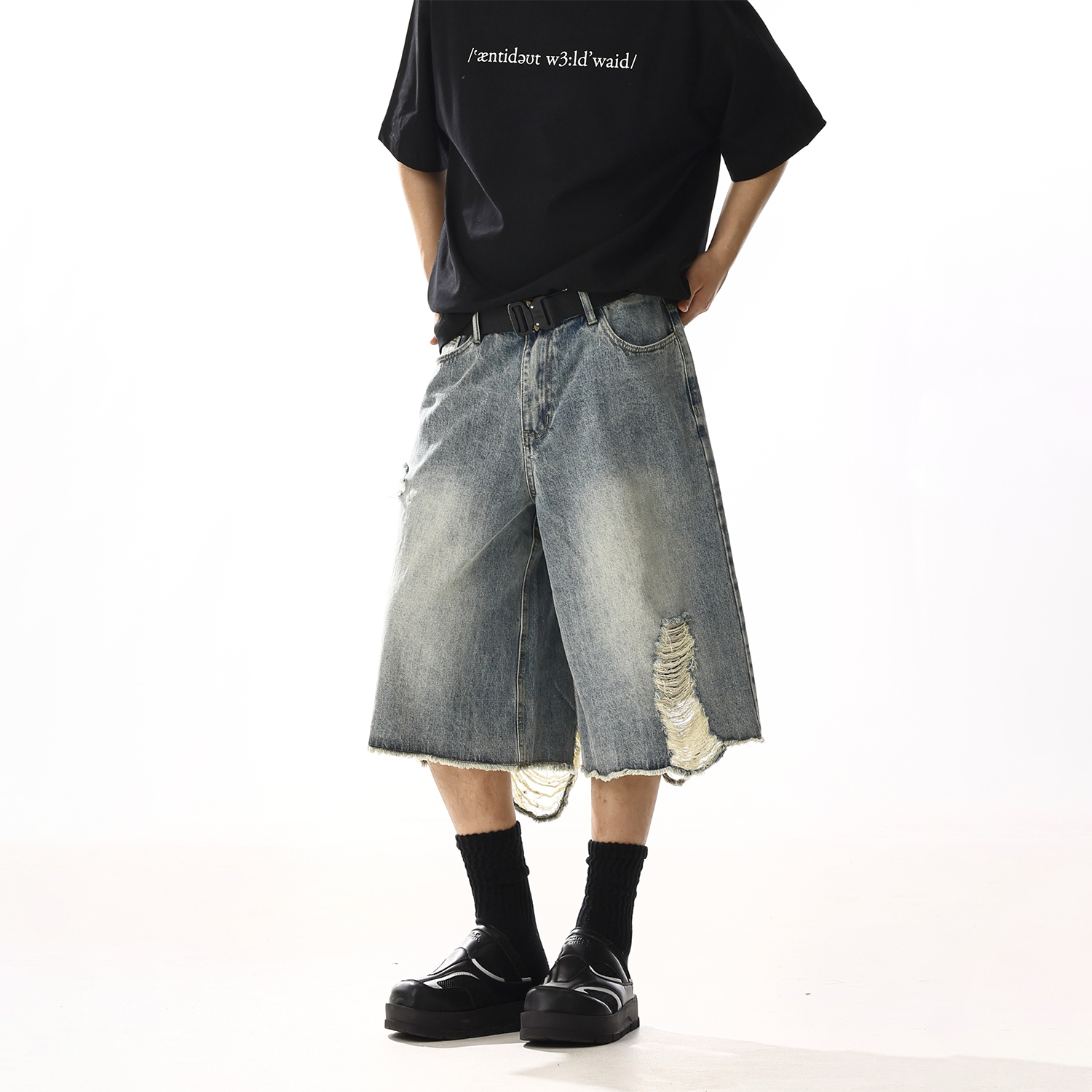 Vintage Ripped Denim Capri Pants for Men and Women, Distressed Loose Straight Wide-Leg Shorts, Summer Style Fashion