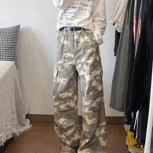 Vintage Street-Washed Distressed Multi-Pocket Camouflage Cargo Pants - Men's Casual Fit Jeans for 90s Y2K Style