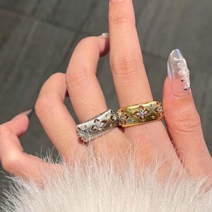 Vintage-Style Textured Open Ring with Sparkling Diamonds, High-End Light Luxury Design, Trendy Index Finger Jewelry