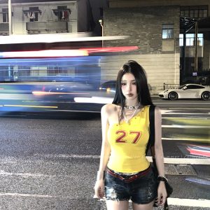 Vintage Washed Distressed Denim Bodycon Shorts for Women with Square Design and Frayed Hem, Y2K Style