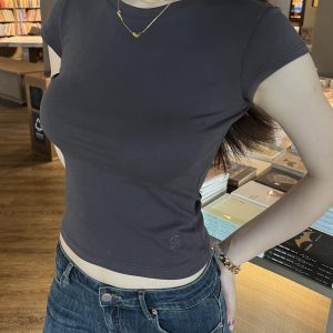 Waist-Cinching Straight Shoulder T-Shirt - Smooth, Breathable Fabric in 4 Colors - Trendy Casual Style for Everyday Wear