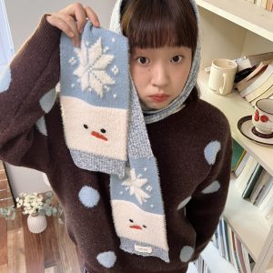 Warm Knitted Neck Warmer Scarf for Autumn and Winter - Cute Snowman Design, Iceland Yeti Style, Perfect for Cozy Fashion