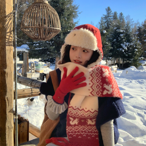 Warm Northeastern Lei Feng Hat for Women - 2024 Winter Ear-Protecting Design, Flattering Fit, Stylish and Cozy for Cold Weather