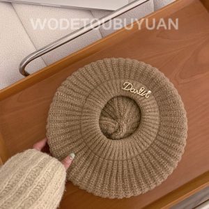 Warm Plush Knitted Beret Hat for Women - 