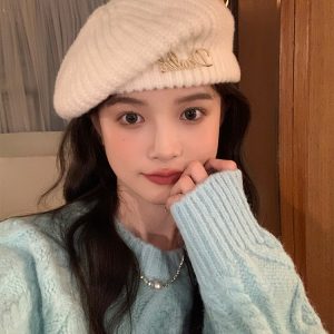 Warm Plush Knitted Beret Hat for Women - 