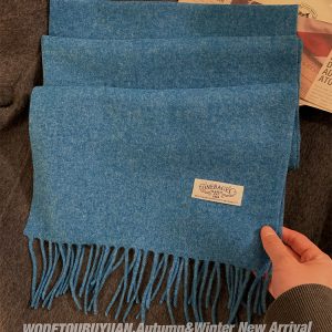 Warm Yellow Wool Scarf for Women - Thick Versatile Winter Accessory, All-Australia Design, Perfect for Couples and Students