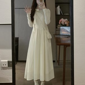 White Lace Long Sleeve Dress, French Waist-Cinching Design, Sweet Tea Break Style, Romantic First Love, Chinese Style, Perfect for Dates