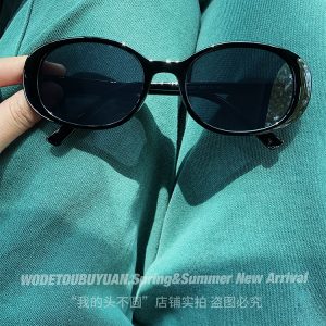 White Oval Cat-Eye Sunglasses - Trendy 2024 European American Shades for Hot Girl Fashion, Vintage-Inspired Cat Eye Eyewear