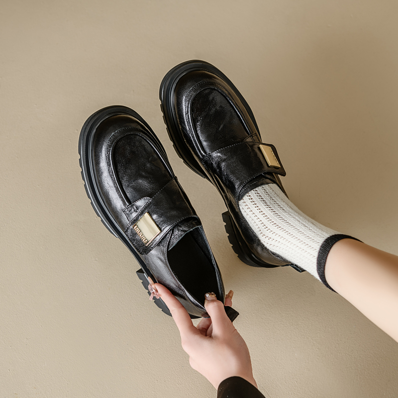 Women's British Style Thick-Soled Loafers, Chunky Heel Retro Leather Flats, Versatile Velcro Casual Shoes for Petite, Genuine Leather