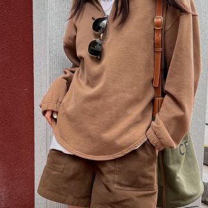 Women's Classic Round Neck Pullover Top - Versatile Coffee Color, Long Sleeve, Age-Reducing Lazy Style for Early Autumn