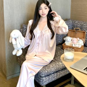 Women's Ice Silk Long Sleeve Pajama Set with Sweet Lace Detail - Stylish Homewear for Spring and Autumn Comfort