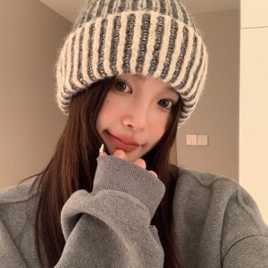 Women's Knit Hat - 'My Head is Not Round', Winter 2023 Style, Versatile Warmth, Korean Fashion, Flattering Face Shape