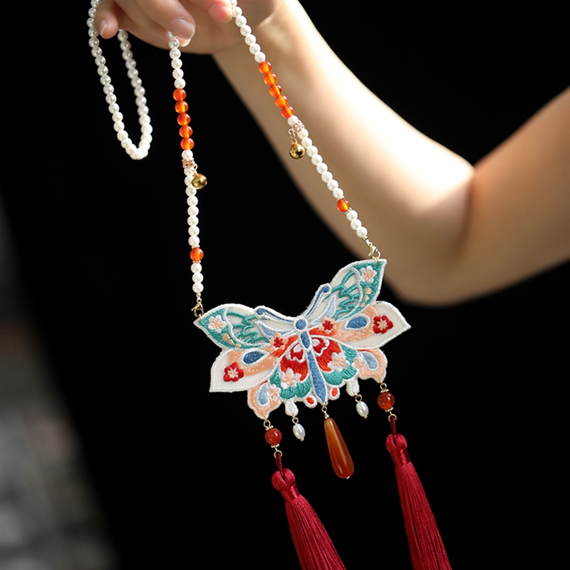 Women's National Style Embroidered Butterfly Tassel Necklace - Autumn Winter Hanfu Accessories for Qipao and Horse-Face Skirts