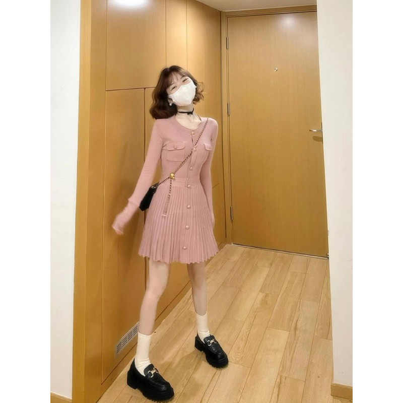 Women's Pink Knitted Long Sleeve Dress with Waist-Cinching Design and Pleated Skirt for Autumn and Winter Fashion