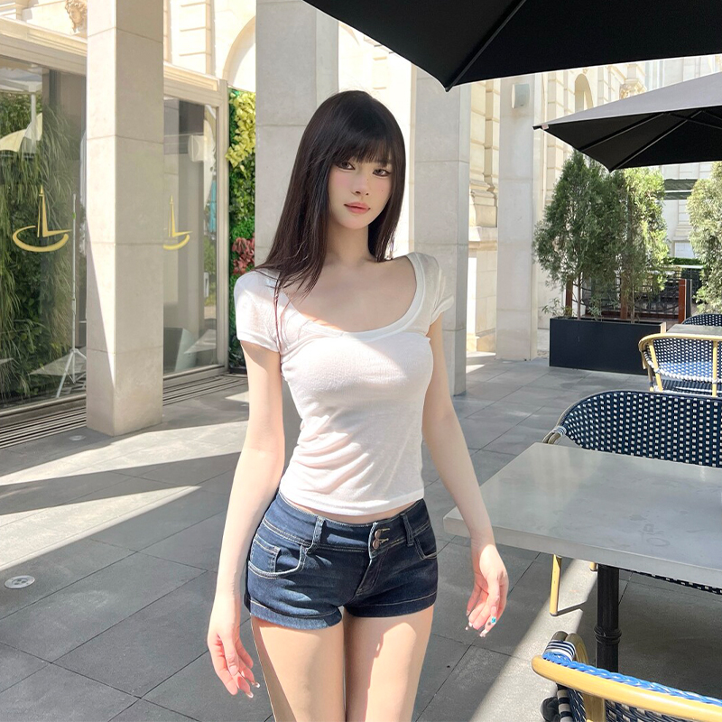 Women's Sexy White U-Neck Crop Top - Slim Fit Short Sleeve T-Shirt for Summer, Versatile Pure Desire Style